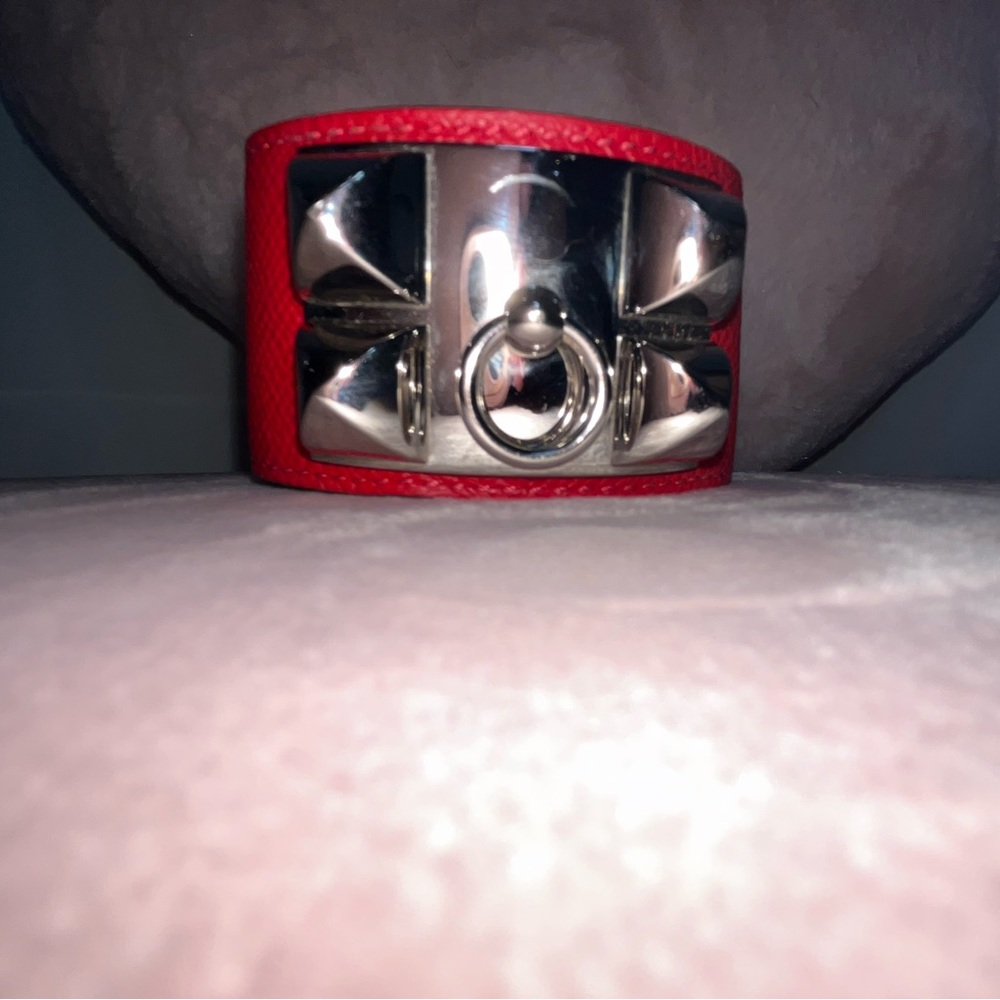 Red hermes bracelet leather